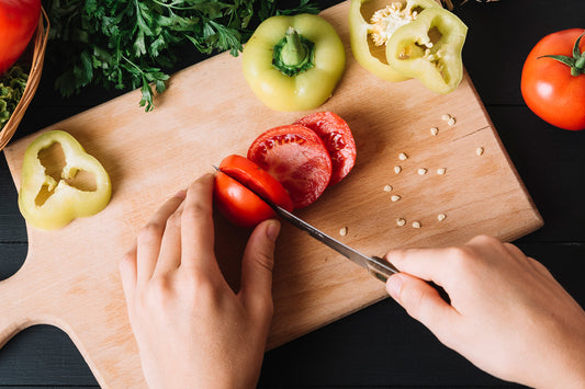 Difference Between Hardwood and Bamboo Cutting Boards