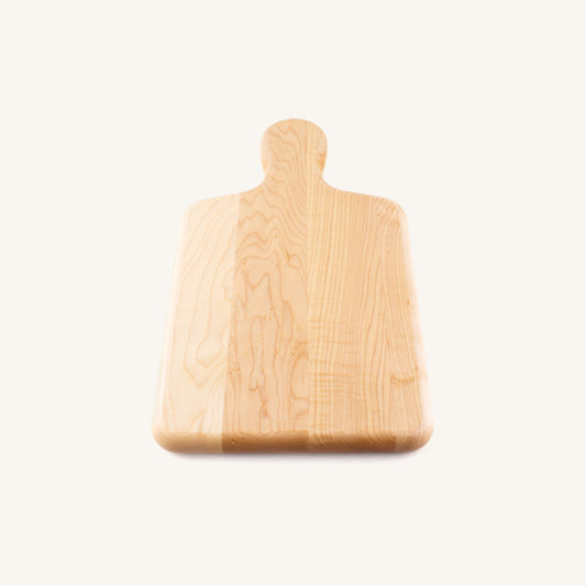 Tabla de servir de madera de arce con mango y punta redondeada