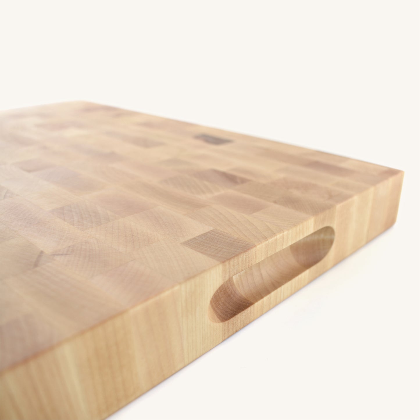 Bloque de carnicero de grano medio con muescas en el mango lateral